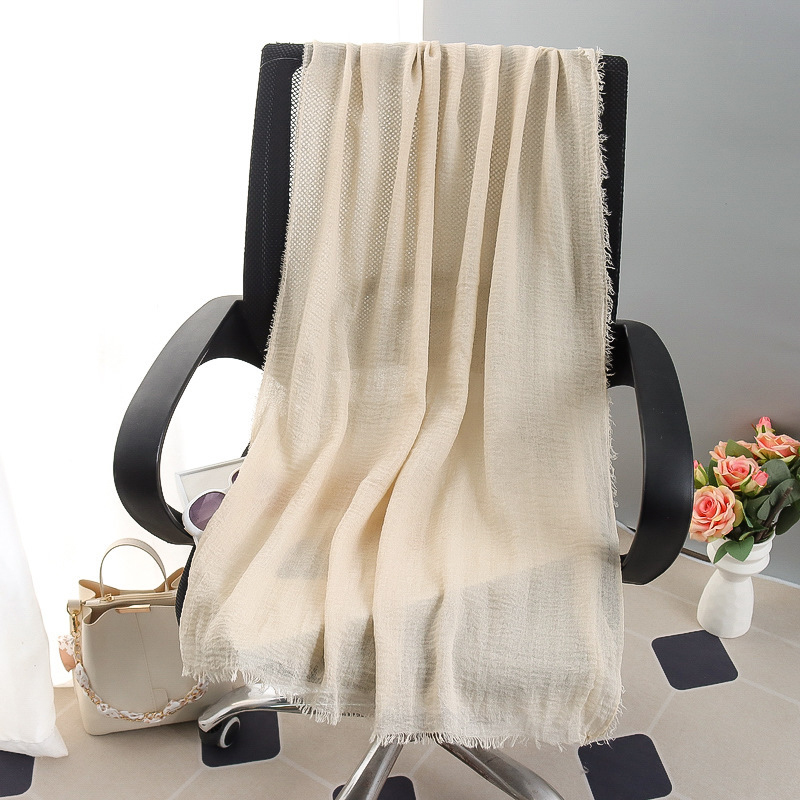 G245 Blød og åndbar Voile Hijab