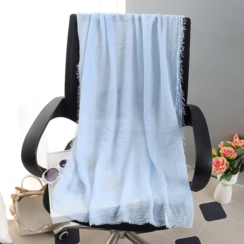 G245 Blød og åndbar Voile Hijab