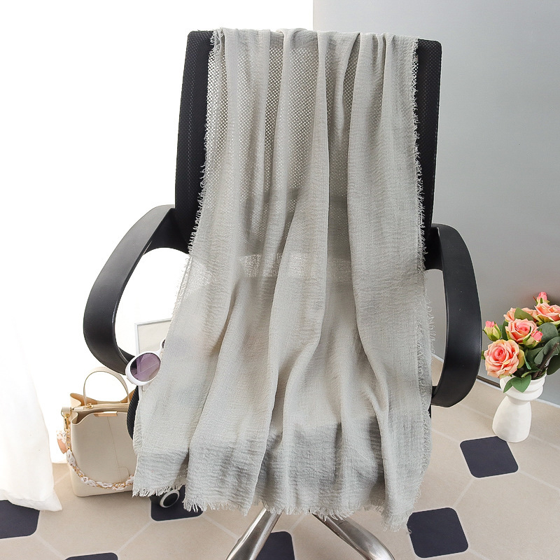 G245 Blød og åndbar Voile Hijab