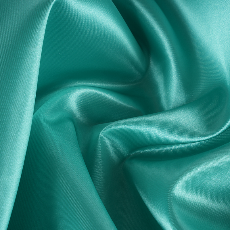 50/75 blank ikke-snoet satin + tynd padle på topstof