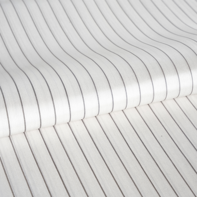 Silkeærmet foringsstof