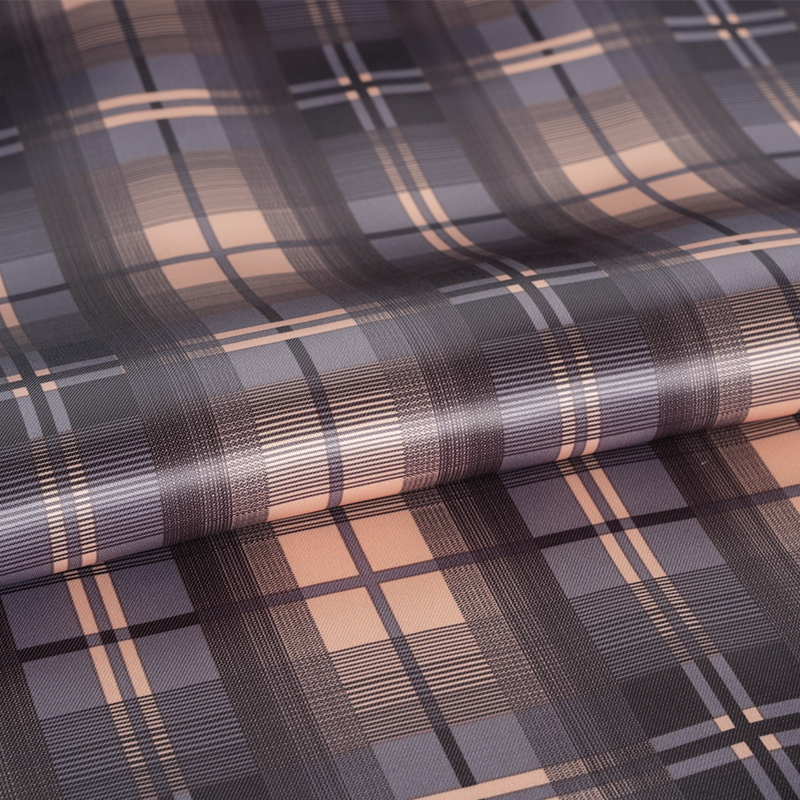 PV satin feltrude print stof